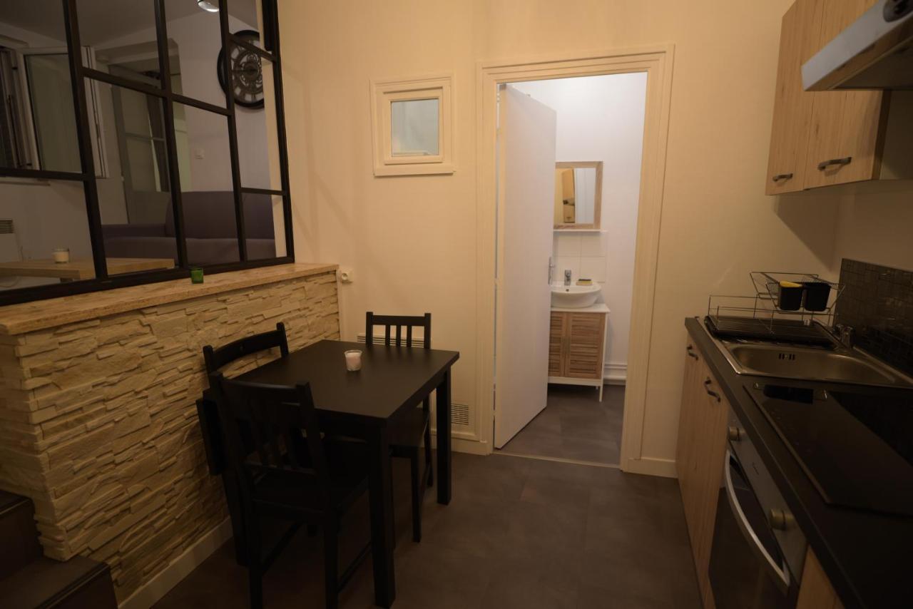 Cosy Appartement Hyper Centre Ville Avec Cour + Patio โอแซร์ ภายนอก รูปภาพ